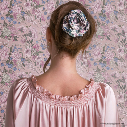 kitsch Bridgerton x Kitsch Satin Rosette Medium Flat Cloud Clip in Wisteria